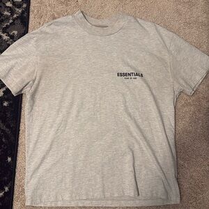 Fear Of God Essentials Core Collection T-Shirt. Light Heather Oatmeal. Size Xs.